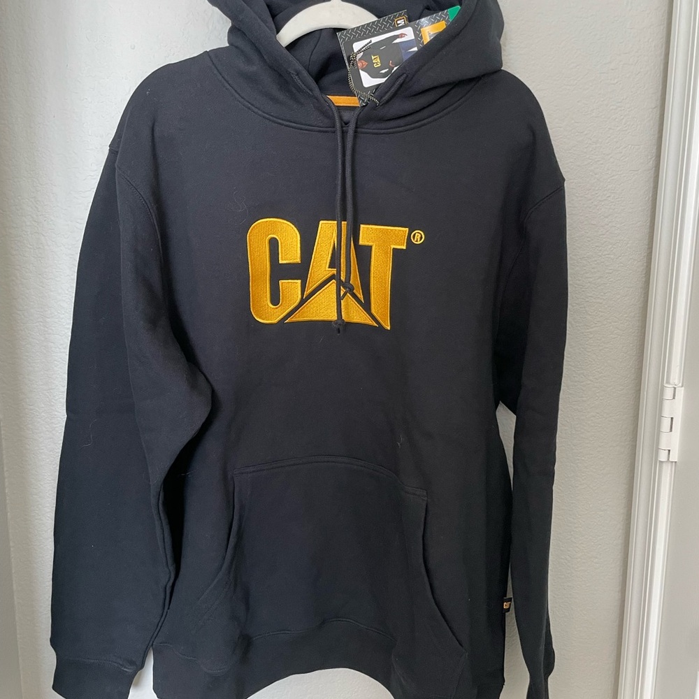 Men’s XL black hoodie w/CAT logo NWT